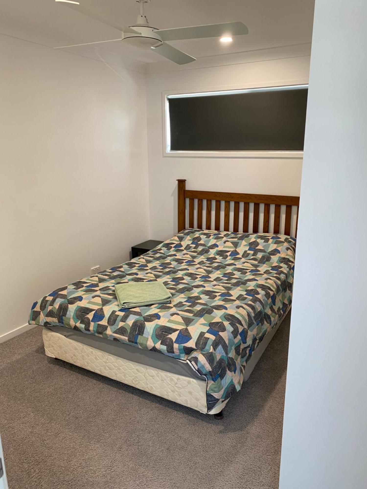 2Bd Family Or Couple Guesthouse Upstairs Near Turf Club, Hota In Bundall Guldkusten Exteriör bild